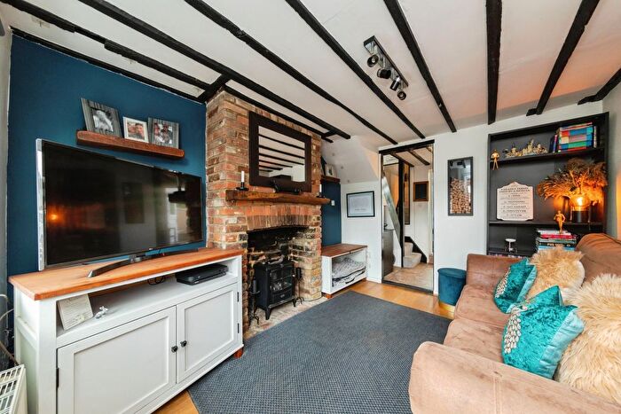 1 Bedroom Terraced House For Sale In Addlestead Road, Tonbridge, TN12