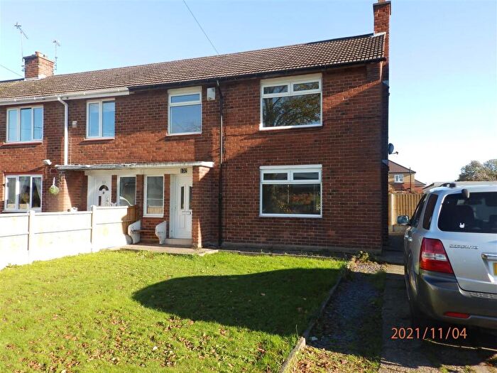 3 Bedroom End Of Terrace House To Rent In Pooltown Road, Whitby, Ellesmere Port, CH65