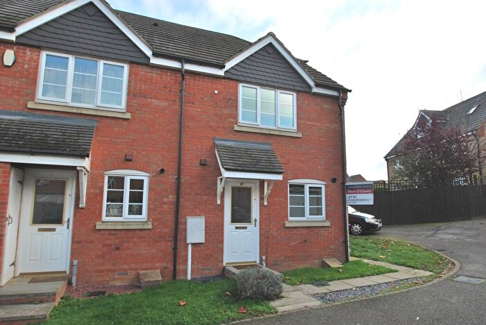 3 Bedroom House To Rent In Rickyard Walk, Grange Park, Northampton, NN4