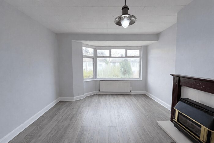 1 Bedroom Flat To Rent In Station Crescent, Wembley, HA0