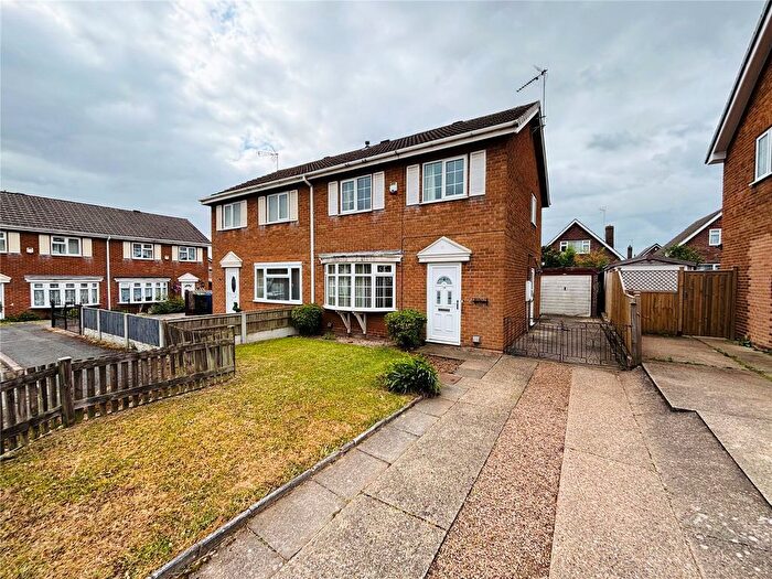 3 Bedroom Semi-Detached House For Sale In Guildford Avenue, Mansfield Woodhouse, Mansfield, Nottinghamshire, NG19