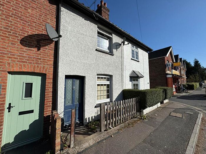 2 Bedroom Terraced House To Rent In Ifield Road, West Green, Crawley, RH11