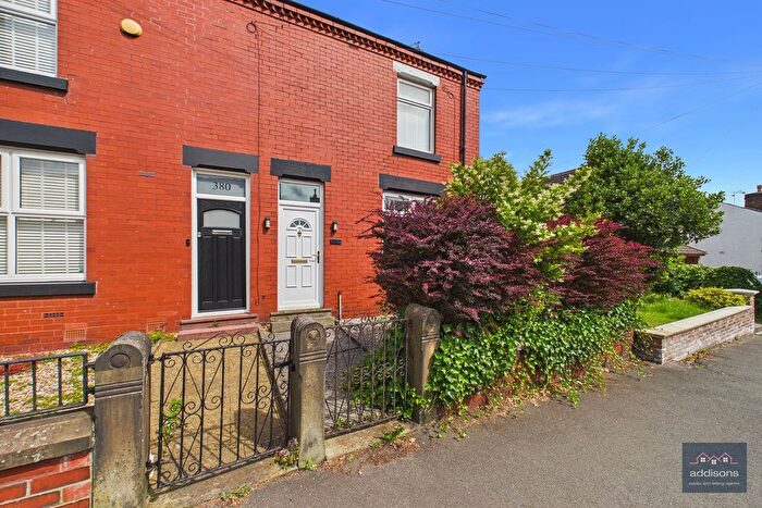 3 Bedroom Terraced House For Sale In Billinge Road, Wigan, WN3