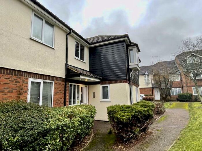 1 Bedroom Apartment To Rent In Hazel Gardens, Sawbridgeworth, CM21