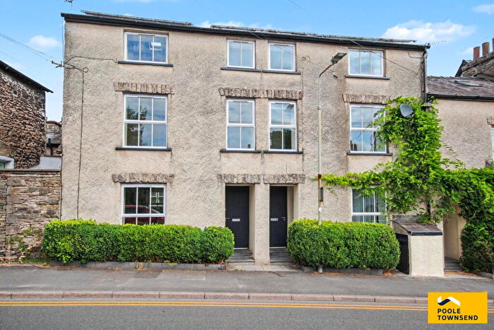 2 Bedroom Terraced House For Sale In Gillinggate, Kendal, LA9