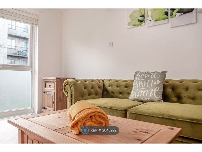 1 Bedroom Flat To Rent In Meads Court, London, E15