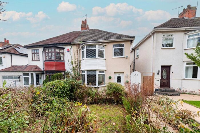 3 Bedroom Semi Detached House For Sale In Webb Lane, Birmingham, West Midlands, B28