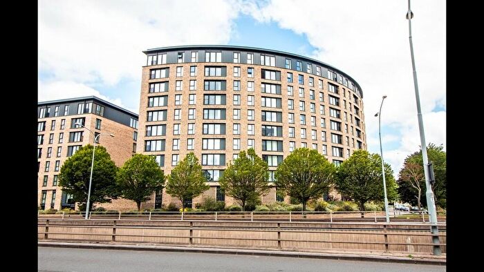 1 Bedroom Apartment To Rent In Lincoln Apartments, Lexington Gardens, B15