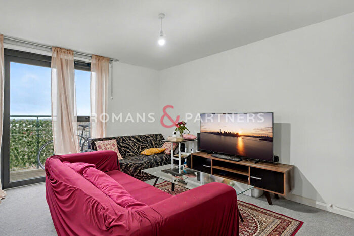 Studio To Rent In Carlton House, Ilford, IG1