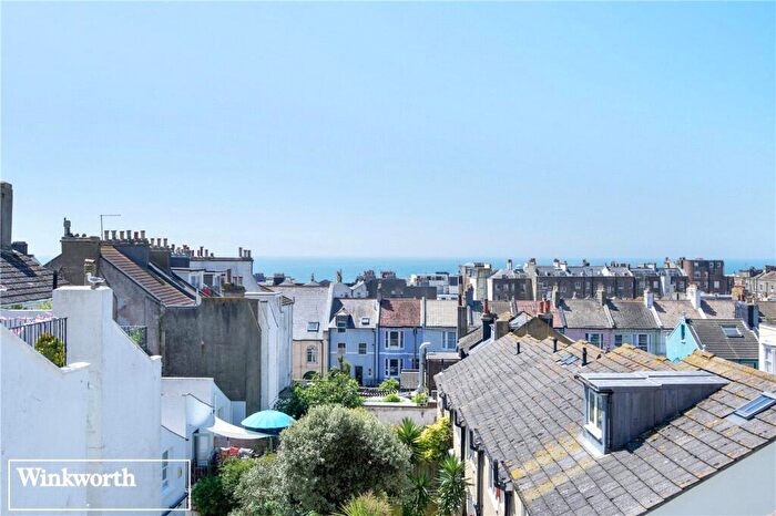 4 Bedroom Terraced House To Rent In Eastern Road, Brighton, East Sussex, BN2
