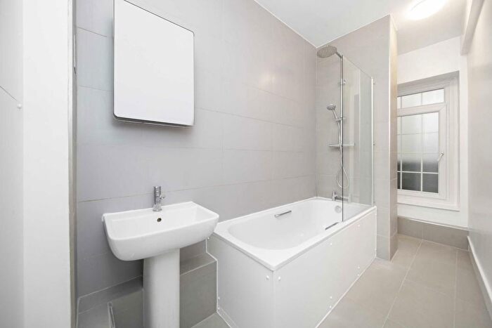 1 Bedroom Flat To Rent In Widegate Street, Spitalfields, E1