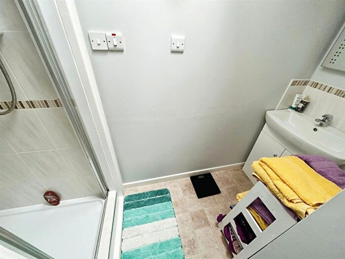 2 Bedroom Cottage For Sale In Selattyn, Oswestry, SY10