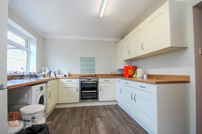 4 Bedroom End Of Terrace House To Rent In Berriman Close, Colchester, Essex, CO4