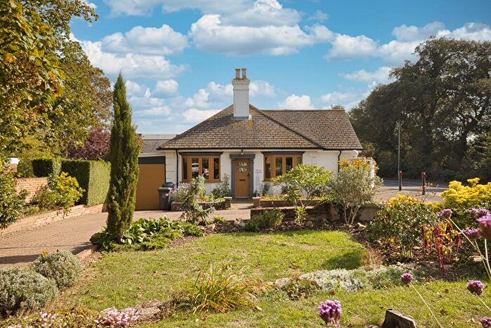 2 Bedroom Bungalow For Sale In George Hill Road, Broadstairs, Kent, CT10