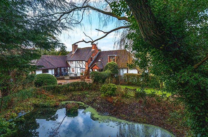 5 Bedroom Farmhouse For Sale In Scragged Oak Road, Detling, Maidstone, ME14