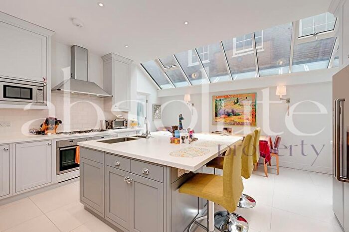 6 Bedroom Property To Rent In Hampstead Grove, Hampstead Village, NW3
