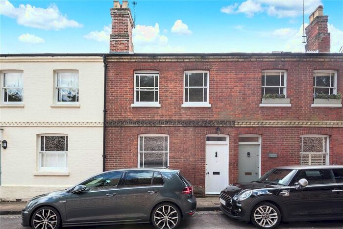 2 Bedroom Terraced House To Rent In St. Swithun Street, Winchester, Hampshire, SO23