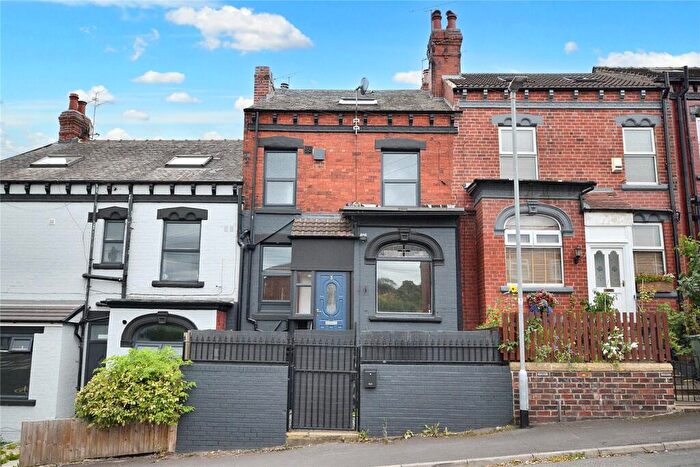 2 Bedroom Terraced House To Rent In Highfield Avenue, Leeds, West Yorkshire, LS12