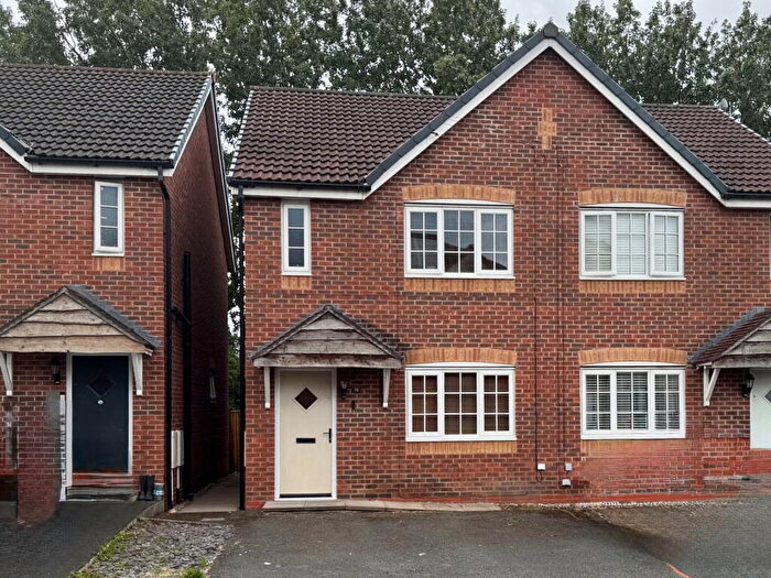 3 Bedroom Semi-Detached House For Sale In Gill Lane, Walmer Bridge, Preston, PR4