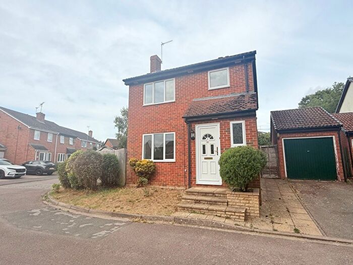 3 Bedroom Detached House To Rent In Hermitage Road, Abingdon, Oxfordshire, OX14