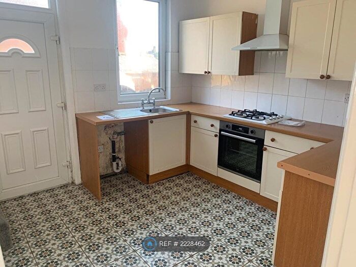 2 Bedroom Terraced House To Rent In Heptinstall Street, Barnsley, S70