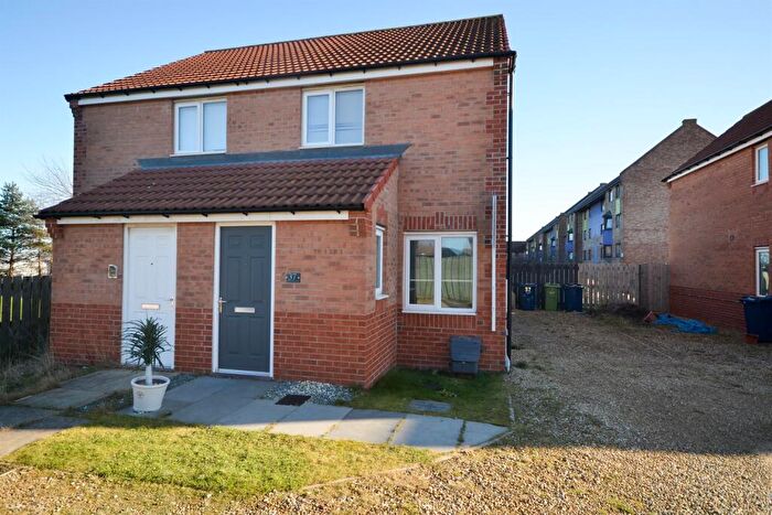 2 Bedroom Semi-Detached House For Sale In Forge Lynn Close, Pallion, SR4