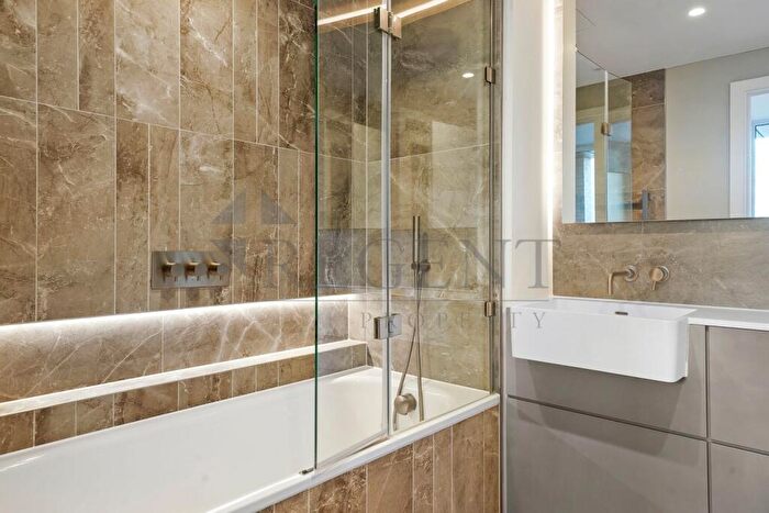 2 Bedroom Apartment To Rent In Oval Village, Gasholder Place, SE11