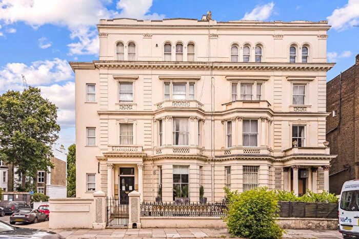 2 Bedroom Flat To Rent In Holland Road, London, W14