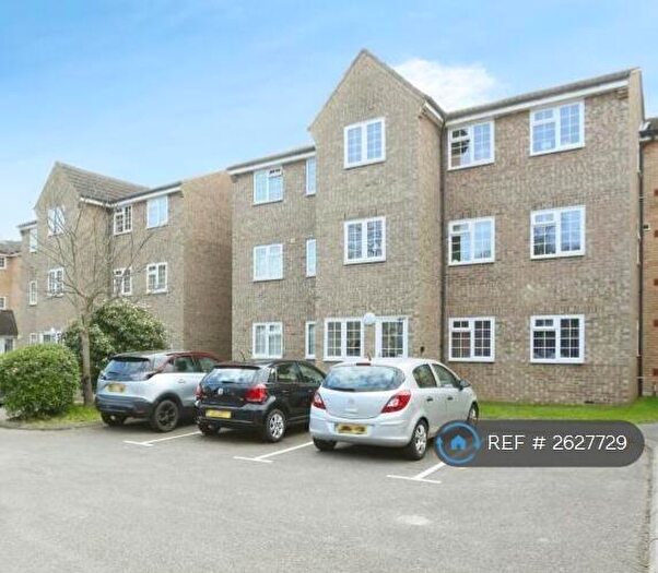 1 Bedroom Flat To Rent In Mayford Close, Beckenham, BR3