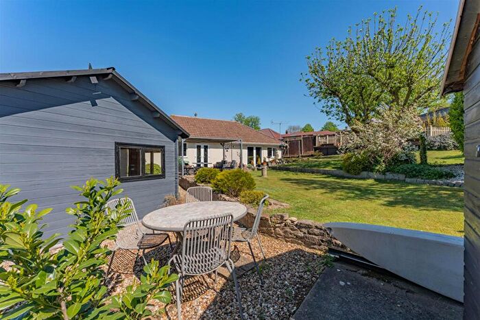 3 Bedroom Detached Bungalow For Sale In , Dene Close, Kettering, NN16