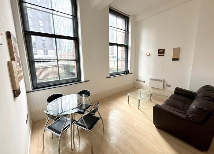 1 Bedroom Flat To Rent In Administration Building, New Bridge Street, M3