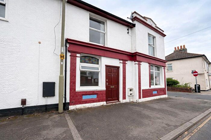 2 Bedroom Terraced House To Rent In Forton Road, Gosport, PO12