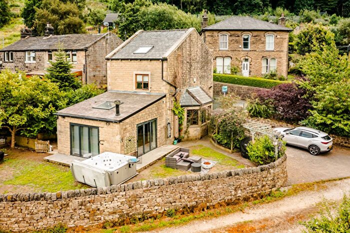 4 Bedroom Detached House For Sale In Scout Road, Mytholmroyd, Hebden Bridge, HX7