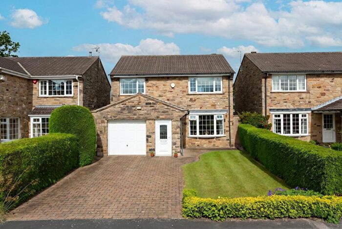 4 Bedroom Detached House For Sale In Jervaulx Close, Boston Spa, LS23