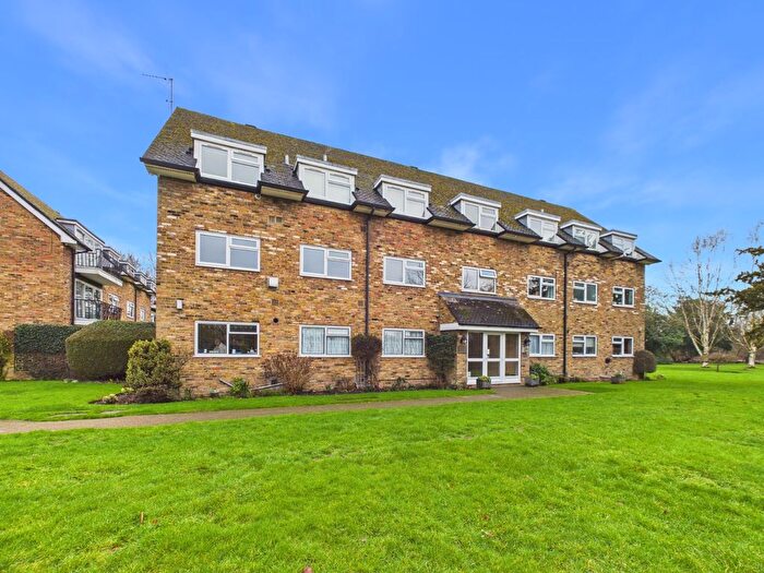 2 Bedroom Flat For Sale In Old House Court, Church Lane, Wexham, Buckinghamshire, SL3