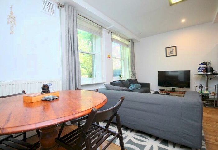 3 Bedroom Flat To Rent In Freegrove Road, Islington, N7