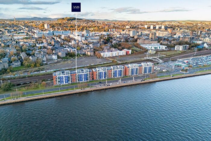 2 Bedroom Flat For Sale In Riverside Drive, Dundee, DD1