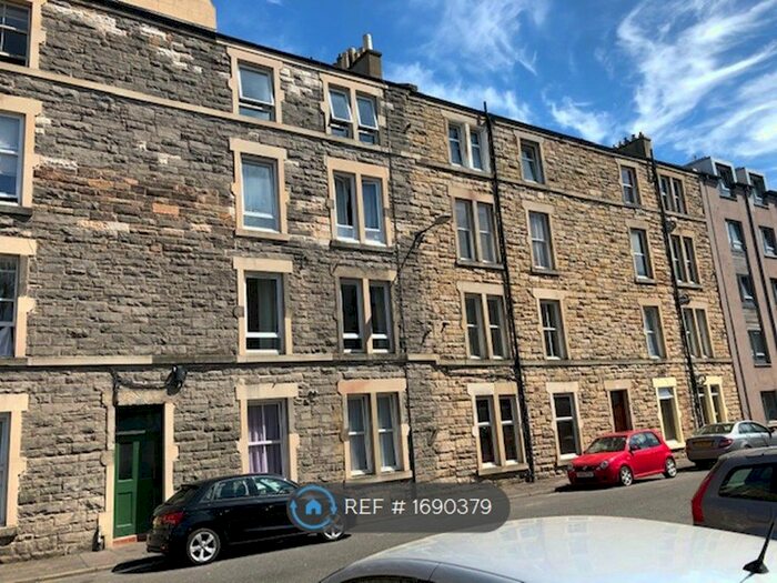 1 Bedroom Flat To Rent In Elliot Street, Edinburgh, EH7