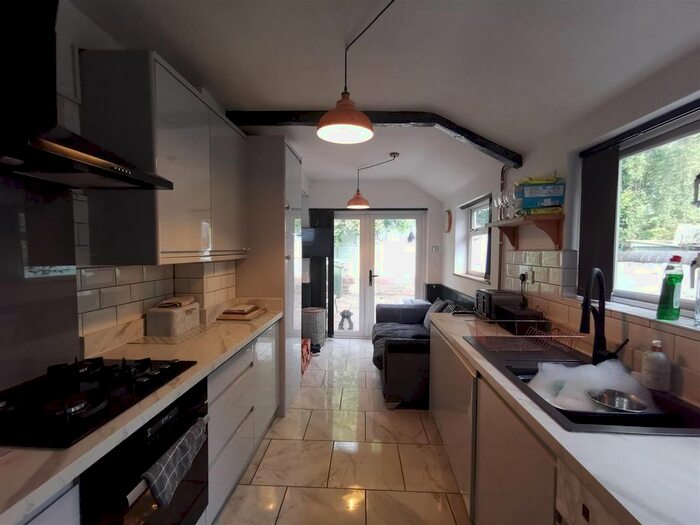 3 Bedroom Terraced House To Rent In Foley Street, Wednesbury, WS10