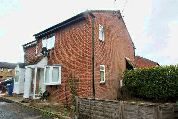 1 Bedroom House To Rent In Arnold Place, Tilbury, RM18
