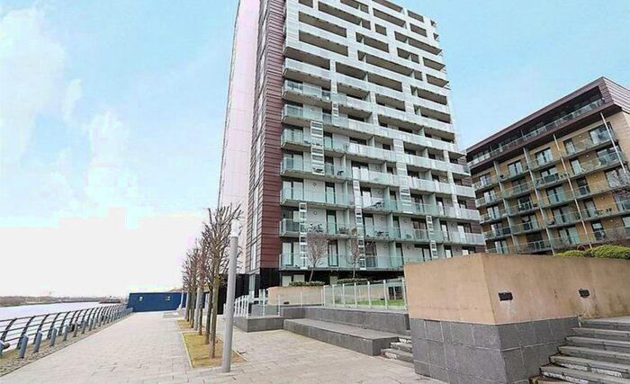 1 Bedroom Flat To Rent In Bed Furnished @ Meadowside Quay Walk, G11