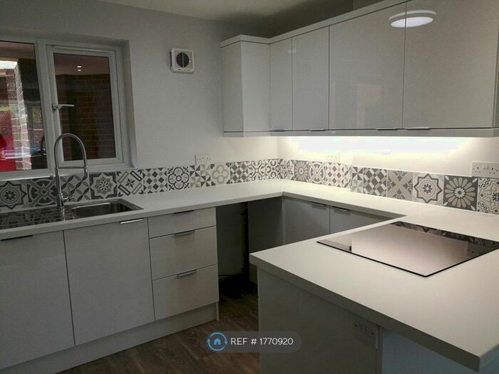 1 Bedroom Flat To Rent In The Mount, Guildford, GU2