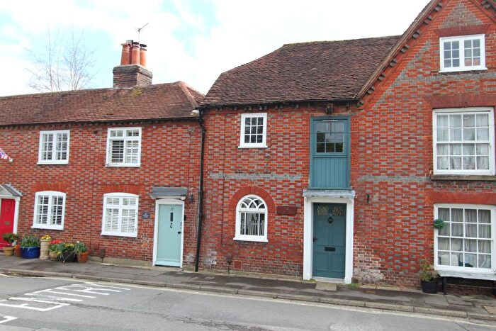 2 Bedroom Terraced House To Rent In Mill Street, Titchfield, Fareham, PO14
