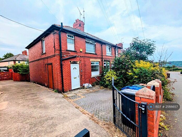 3 Bedroom Semi-Detached House To Rent In Napier Mount, Worsbrough, Barnsley, S70