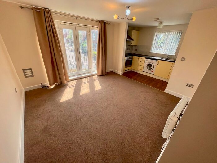 1 Bedroom Flat To Rent In Empress Road, Leagrave, Luton, LU3