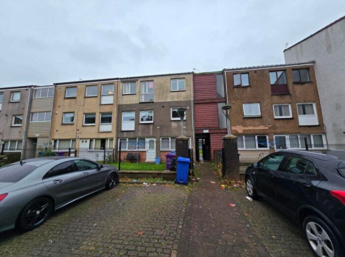 2 Bedroom Flat For Sale In , Pladda Avenue, Broomlands, Irvine, KA11