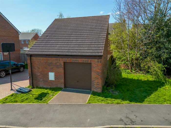Garage / Parking For Sale In Honeysuckle Place, Weston Turville, Aylesbury, HP22