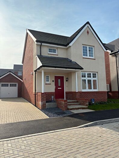 3 Bedroom Detached House For Sale In Dol Y Dderwen, Llangain, SA33