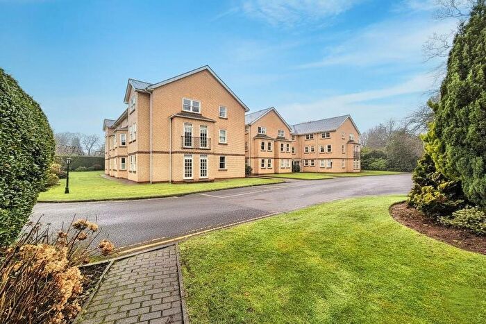 2 Bedroom Flat For Sale In St. Margarets Road, Altrincham, WA14