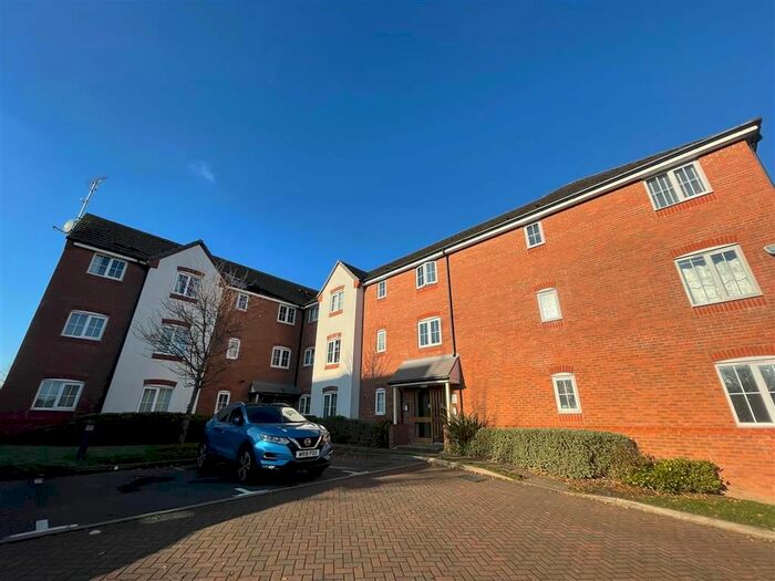 2 Bedroom Flat To Rent In Tame Crossing, Wednesbury, WS10